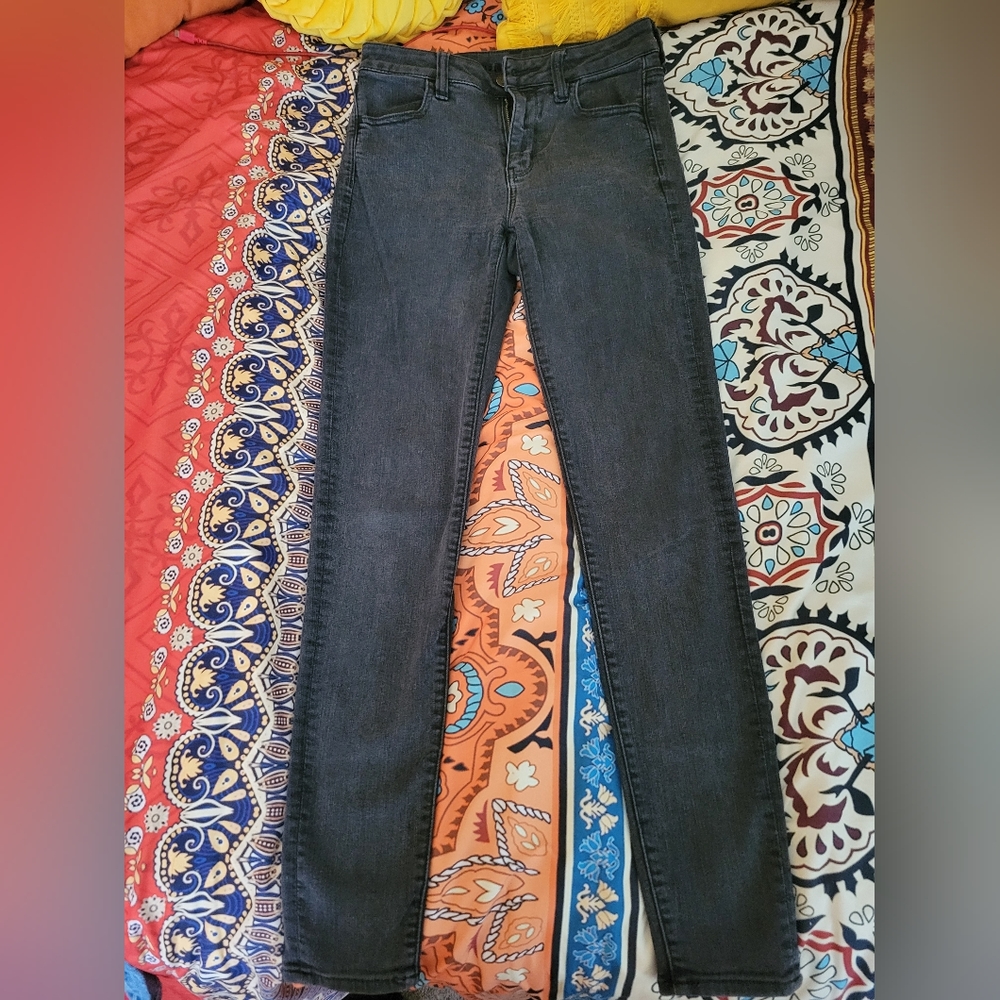 Black skinny jeans